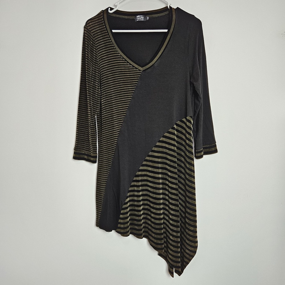 Art of Cloth Asymmetrical Tunic Top Size XS Rayon Stretch Slinky Olive Black USA